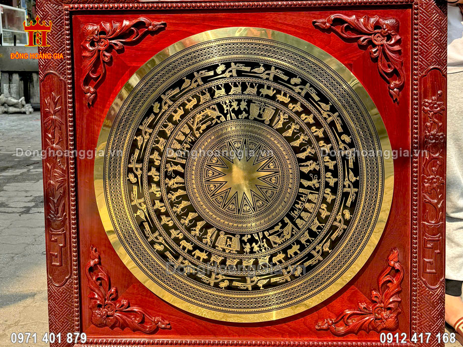 Đồng Hoàng Gia là địa chỉ chế tác tranh mặt trống đồng ăn mòn theo yêu cầu